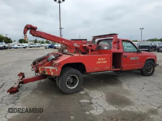 1996 Chevrolet Silverado 3500 HD with VIN 1GBJC34JXTE230253, listed as a Copart auction lot 72327094 with 253,737 mi miles and Salvage Title. Bid and sale history available at carsss.com. Image 4.