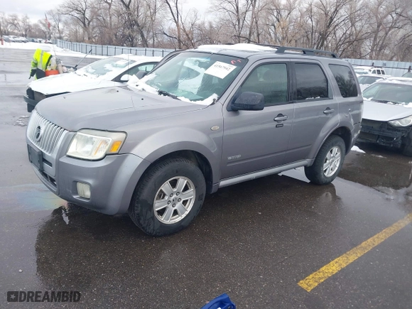 2008 Mercury Mariner with VIN 4M2CU91178KJ45527, listed as a IAAI auction lot 41567942 with 238,629 mi miles. Bid and sale history available at carsss.com. Image 2.