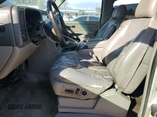 2005 Chevrolet Suburban LS with VIN 3GNEC16Z75G194660, listed as a Copart auction lot 42933415 with 280,030 mi miles and Salvage title. Bid and sale history available at DreamBid. Image 7.