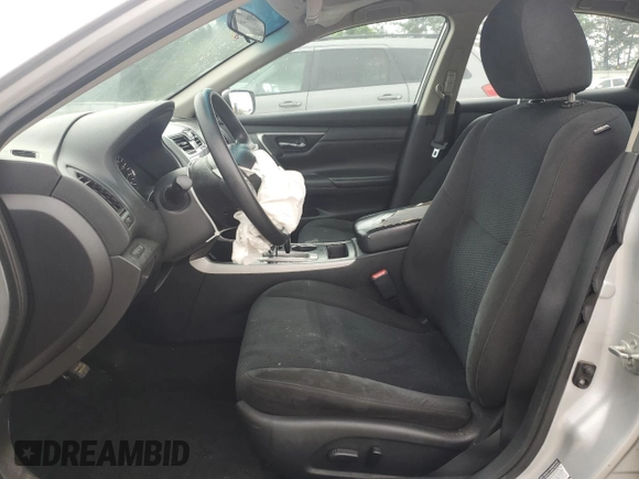 2015 Nissan Altima 2.5 z VIN 1N4AL3AP4FC438526, wystawiony jako Copart lot #54361345 z przebiegiem 135 577 mil mil oraz Szkoda całkowita • Salvage title. Historia ofert i sprzedaży dostępna na DreamBid. Obrazek 7.