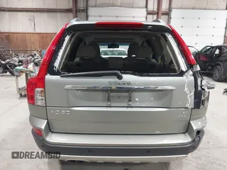 2007 Volvo XC90 I6 with VIN YV4CZ982071347164, listed as a IAAI auction lot 42020061 with 121,349 mi miles. Bid and sale history available at carsss.com. Image 6.
