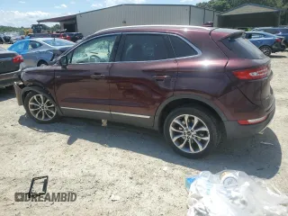 2017 Lincoln MKC Select z VIN 5LMCJ2D94HUL51571, wystawiony jako Copart lot #51964575 z przebiegiem Nie podano mil oraz Nie do naprawy. Historia ofert i sprzedaży dostępna na DreamBid. Obrazek 2.