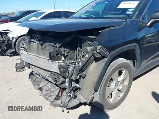 2019 Toyota RAV4 XLE with VIN JTMW1RFV4KD009844, listed as a IAAI auction lot 41688092 with 86,241 mi miles. Bid and sale history available at carsss.com. Image 18.