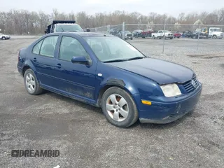 2003 Volkswagen Jetta GLS with VIN 3VWSP69M03M097275, listed as a IAAI auction lot 41951322 with 256,398 mi miles and . Bid and sale history available at DreamBid. Image 1.