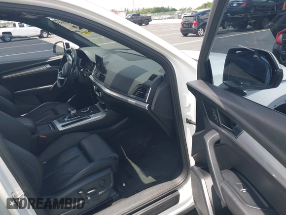 2020 Audi Q5 Premium with VIN WA1ANAFY4L2106527, listed as a IAAI auction lot 42451913 with 93,750 mi miles and . Bid and sale history available at DreamBid. Image 5.