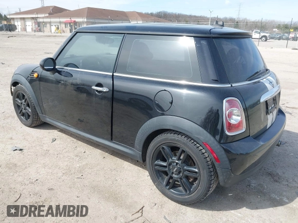 2013 MINI Hardtop with VIN WMWSU3C54DT684526, listed as a IAAI auction lot 42012211 with 141,801 mi miles and . Bid and sale history available at DreamBid. Image 3.