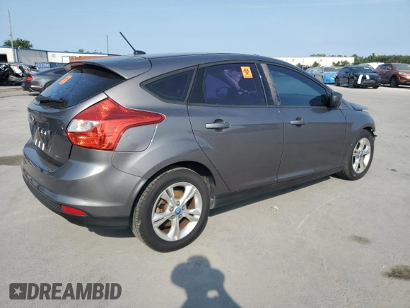 2012 Ford Focus SE z VIN 1FAHP3K28CL298448, wystawiony jako Copart lot #57852505 z przebiegiem 163 707 mil mil oraz Szkody całkowita. Historia ofert i sprzedaży dostępna na DreamBid. Obrazek 3.