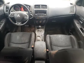 2015 Mitsubishi Outlander Sport SE z VIN 4A4AJ3AU7FE605996, wystawiony jako Copart lot #80292544 z przebiegiem 219 514 mil mil oraz Szkoda całkowita • Salvage title. Historia ofert i sprzedaży dostępna na DreamBid. Obrazek 8.