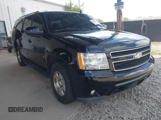 2008 Chevrolet Suburban LTZ with VIN 3GNFC160X8G159945, listed as a IAAI auction lot 42791769 with 417,308 mi miles and . Bid and sale history available at DreamBid. Image 1.