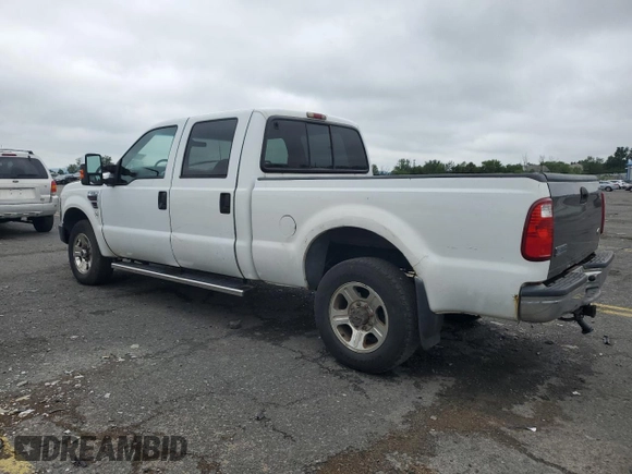 2001 Ford F-250 XL with VIN 1FTNW21F21ED19021, listed as a Copart auction lot 65039845 with 155,468 mi miles and Clean title. Bid and sale history available at DreamBid. Image 2.