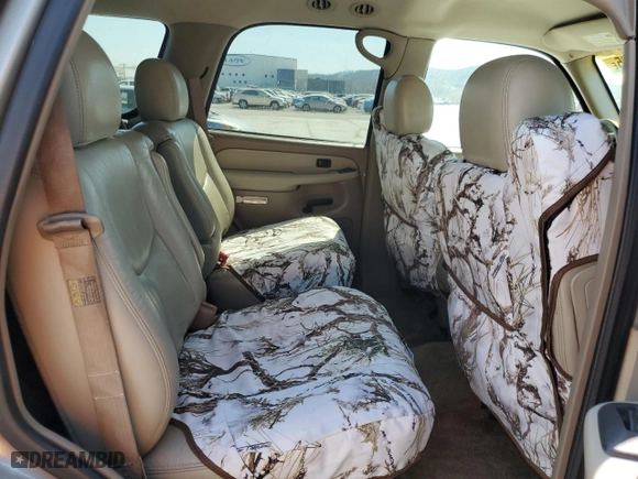 2003 Chevrolet Tahoe Z71 with VIN 1GNEK13Z23R273898, listed as a Copart auction lot 50772125 with 258,025 mi miles and Salvage Title. Bid and sale history available at carsss.com. Image 11.