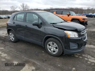 2016 Chevrolet Trax LS with VIN KL7CJKSB0GB631248, listed as a Copart auction lot 52078205 with 88,013 mi miles and Salvage Title. Bid and sale history available at carsss.com. Image 4.