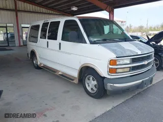 2002 Chevrolet Express Van with VIN 1GBFG15R021225474, listed as a IAAI auction lot 41770334 with NaN miles. Bid and sale history available at carsss.com. Image 1.