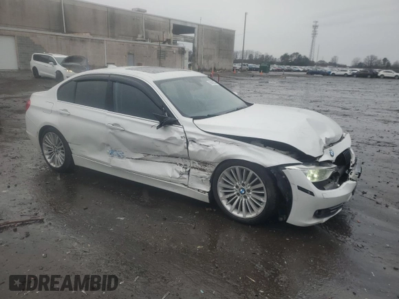 2013 BMW 3 Series 328i xDrive with VIN WBA3B3G58DNR80139, listed as a Copart auction lot 86662574 with 124,966 mi miles and Salvage Title. Bid and sale history available at carsss.com. Image 4.
