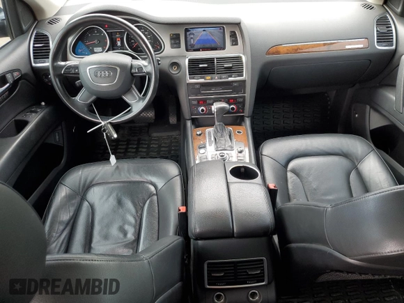 2015 Audi Q7 Premium Plus z VIN WA1LMAFE3FD015758, wystawiony jako Copart lot #48717595 z przebiegiem 139 096 mil mil oraz Szkoda całkowita • Salvage title. Historia ofert i sprzedaży dostępna na DreamBid. Obrazek 8.