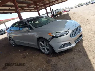 2015 Ford Fusion SE z VIN 3FA6P0H72FR237630, wystawiony jako IAAI lot #42676537 z przebiegiem 193 443 mil mil oraz . Historia ofert i sprzedaży dostępna na DreamBid. Obrazek 1.