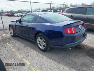 2012 Ford Mustang Premium с VIN 1ZVBP8AM6C5271931, выставлен на аукционе IAAI как лот 42007638 с пробегом 194 106 миль миль и . История ставок и продаж доступна на DreamBid. Изображение 3.