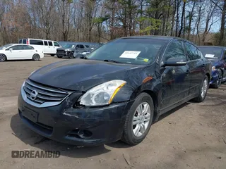 2011 Nissan Altima 2.5 S with VIN 1N4AL2AP8BN464636, listed as a IAAI auction lot 39147711 with 161,725 mi miles. Bid and sale history available at carsss.com. Image 6.