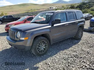 2017 Jeep Patriot High Altitude with VIN 1C4NJRFB3HD175329, listed as a Copart auction lot 58751865 with 113,092 mi miles and Salvage title. Bid and sale history available at DreamBid. Image 1.