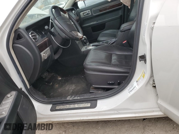 2008 Lincoln MKZ with VIN 3LNHM28T78R628369, listed as a Copart auction lot 80468964 with 120,378 mi miles and Salvage Title. Bid and sale history available at DreamBid. Image 7.