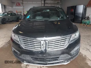 2018 Lincoln MKC Premiere with VIN 5LMCJ1C92JUL19090, listed as a IAAI auction lot 41836181 with 302,120 mi miles and . Bid and sale history available at DreamBid. Image 12.