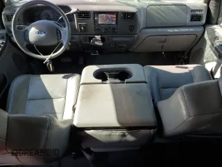 2002 Ford F-350 XL с VIN 1FTSW31F62ED36138, выставлен на аукционе Copart как лот 48914445 с пробегом 168 537 миль миль и Списание • Salvage title. История ставок и продаж доступна на DreamBid. Изображение 8.