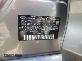 2017 Hyundai Sonata Hybrid SE with VIN KMHE24L3XHA064433, listed as a Copart auction lot 53213903 with 88,919 mi miles. Bid and sale history available at carsss.com. Image 12.