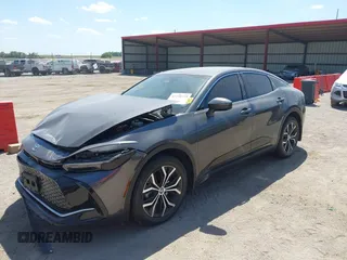 2023 Toyota Crown XLE с VIN JTDAAAAF4P3006693, выставлен на аукционе IAAI как лот 42258729 с пробегом 22 689 миль миль и . История ставок и продаж доступна на DreamBid. Изображение 2.