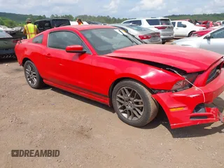 2014 Ford Mustang V6 with VIN 1ZVBP8AMXE5297869, listed as a IAAI auction lot 42452664 with 164,356 mi miles and . Bid and sale history available at DreamBid. Image 1.
