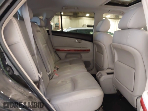 2006 Lexus RX 330 with VIN 2T2HA31U26C092998, listed as a IAAI auction lot 41898941 with 215,501 mi miles and . Bid and sale history available at carsss.com. Image 8.