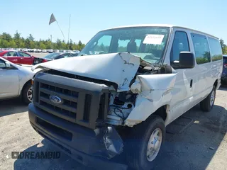 2013 Ford Econoline Passenger XL z VIN 1FBNE3BL8DDA48011, wystawiony jako IAAI lot #42221850 z przebiegiem 74 189 mil mil oraz . Historia ofert i sprzedaży dostępna na DreamBid. Obrazek 6.