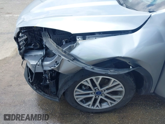 2021 Ford Escape SEL with VIN 1FMCU0H6XMUB20523, listed as a IAAI auction lot 42446320 with 37,681 mi miles and . Bid and sale history available at DreamBid. Image 18.