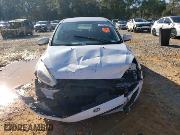 2018 Ford Focus SE with VIN 1FADP3F23JL220312, listed as a Copart auction lot 46903995 with 128,549 mi miles and Salvage Title. Bid and sale history available at carsss.com. Image 5.