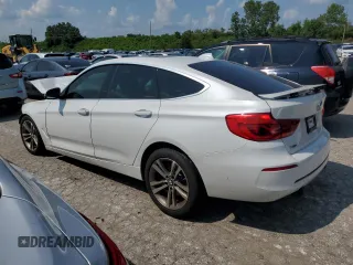 2018 BMW 3 Series 340i xDrive with VIN WBA8Y3C50JG451200, listed as a Copart auction lot 62639334 with 112,509 mi miles and Salvage Title. Bid and sale history available at carsss.com. Image 2.