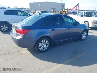 2013 Chevrolet Cruze LS with VIN 1G1PA5SH4D7312789, listed as a IAAI auction lot 41948971 with 119,725 mi miles. Bid and sale history available at carsss.com. Image 4.