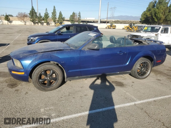 2007 Ford Mustang Deluxe with VIN 1ZVHT84N275199884, listed as a Copart auction lot 46511415 with 180,924 mi miles and Clean Title. Bid and sale history available at carsss.com. Image 1.