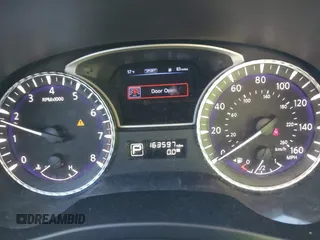 2015 Infiniti QX60 z VIN 5N1AL0MM2FC507641, wystawiony jako IAAI lot #42005398 z przebiegiem 168 315 mil mil oraz . Historia ofert i sprzedaży dostępna na DreamBid. Obrazek 7.