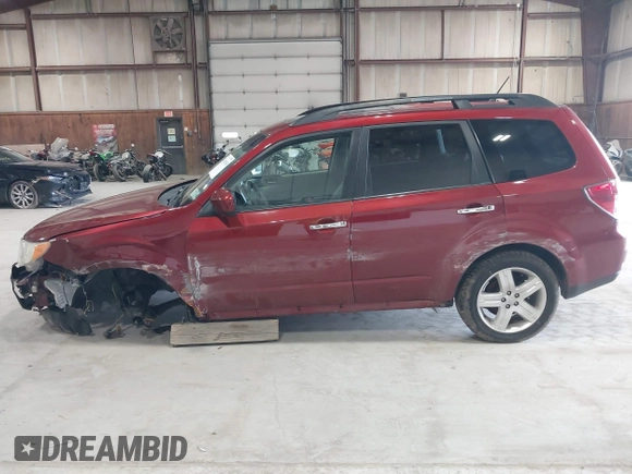 2010 Subaru Forester 2.5X Premium with VIN JF2SH6CC4AH759944, listed as a IAAI auction lot 41964534 with 47,726 mi miles. Bid and sale history available at carsss.com. Image 14.