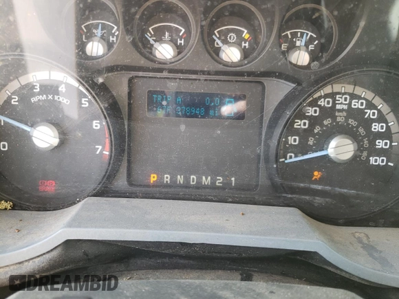 2015 Ford F-350 z VIN 1FDRF3G63FEB69924, wystawiony jako Copart lot #48172354 z przebiegiem 378 948 mil mil oraz Szkoda całkowita • Salvage title. Historia ofert i sprzedaży dostępna na DreamBid. Obrazek 9.