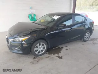 2017 Mazda Mazda3 4-Door Sport with VIN 3MZBN1U78HM119265, listed as a IAAI auction lot 42004078 with 17,805 mi miles. Bid and sale history available at carsss.com. Image 17.