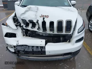 2017 Jeep Cherokee Latitude with VIN 1C4PJLCB5HW571941, listed as a IAAI auction lot 41156440 with 135,862 mi miles and . Bid and sale history available at DreamBid. Image 6.