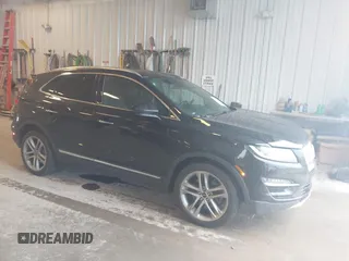 2019 Lincoln MKC Reserve z VIN 5LMCJ3D98KUL17162, wystawiony jako IAAI lot #42422753 z przebiegiem 132 295 mil mil oraz . Historia ofert i sprzedaży dostępna na DreamBid. Obrazek 1.