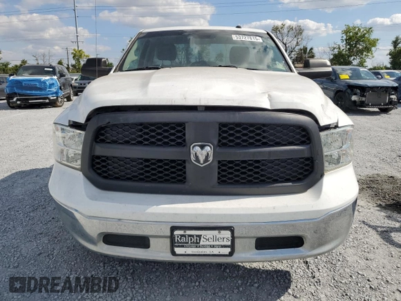 2020 Ram 1500 Tradesman z VIN 3C6JR6DT2LG164598, wystawiony jako Copart lot #53727815 z przebiegiem 141 335 mil mil oraz Czysty tytuł • Clean title. Historia ofert i sprzedaży dostępna na DreamBid. Obrazek 5.