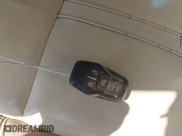 2014 Lincoln MKZ с VIN 3LN6L2G96ER823620, выставлен на аукционе IAAI как лот 42386301 с пробегом 181 519 миль миль и . История ставок и продаж доступна на DreamBid. Изображение 11.