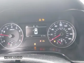 2023 Kia Forte LXS z VIN 3KPF24ADXPE544309, wystawiony jako IAAI lot #41722008 z przebiegiem 61 154 mil mil oraz . Historia ofert i sprzedaży dostępna na DreamBid. Obrazek 7.
