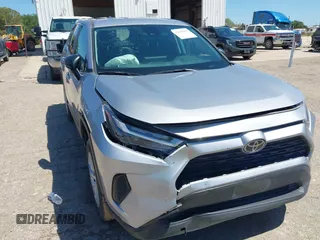 2024 Toyota RAV4 LE with VIN 2T3F1RFV5RC427974, listed as a IAAI auction lot 42648963 with 39,813 mi miles and . Bid and sale history available at DreamBid. Image 6.