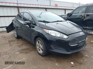 2016 Ford Fiesta SE z VIN 3FADP4BJ0GM144445, wystawiony jako IAAI lot #41532574 z przebiegiem 110 324 mil mil oraz . Historia ofert i sprzedaży dostępna na DreamBid. Obrazek 1.