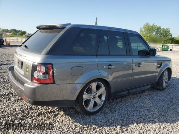 2013 Land Rover Range Rover Sport HSE LUX with VIN SALSK2D43DA800747, listed as a Copart auction lot 52881685 with 108,799 mi miles and Salvage Title. Bid and sale history available at carsss.com. Image 3.