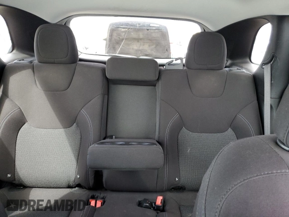 2019 Jeep Cherokee Latitude with VIN 1C4PJLCX9KD129940, listed as a Copart auction lot 49899125 with 48,175 mi miles and Salvage title. Bid and sale history available at DreamBid. Image 10.