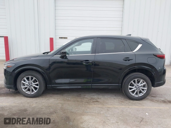 2025 Mazda CX-5 2.5 S Preferred Package with VIN JM3KFBCL9S0539686, listed as a IAAI auction lot 41133750 with 1,320 mi miles. Bid and sale history available at carsss.com. Image 15.